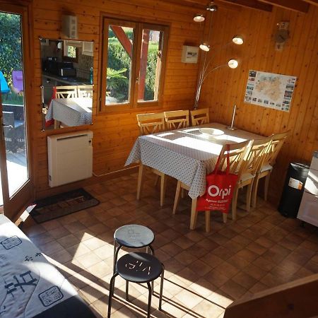 Chalet Avec Piscine Chauffee, Tennis Et Jardin Clos, A 1700M De La Plage De Cabourg - Fr-1-465-22 Exterior foto